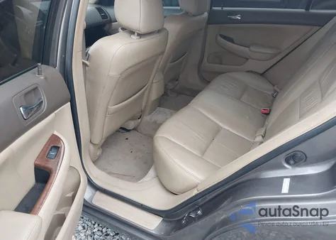 2006 Honda Accord Sdn Ex-L V6 z USA, uszkodzony, nr VIN 1HGCM66536A042383